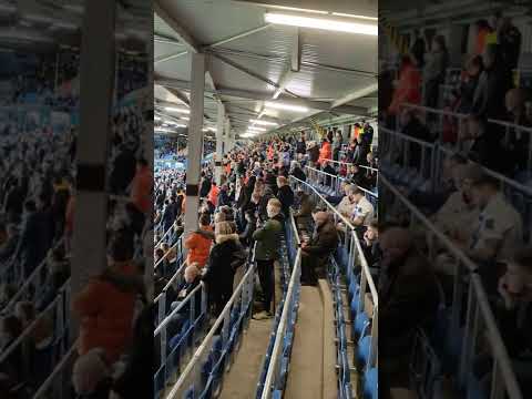 safe standing Leeds united