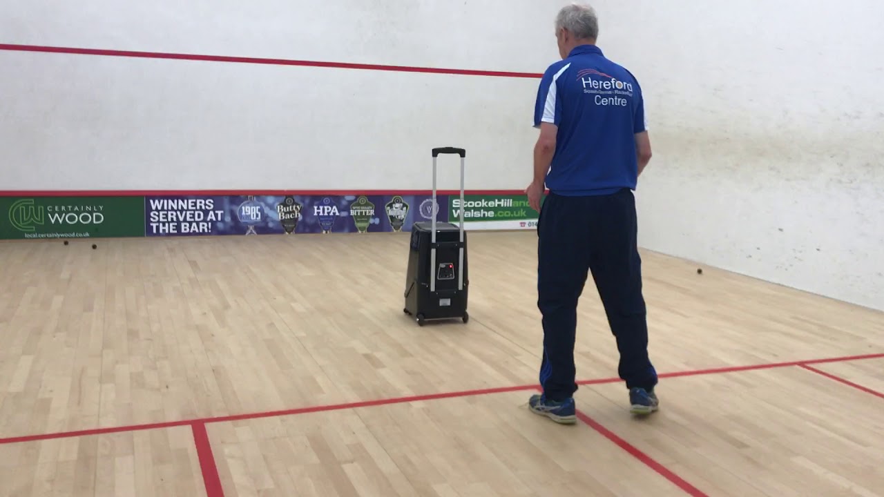 Squash Ball Machine Squash cannon trainer 80 Balls Warmer