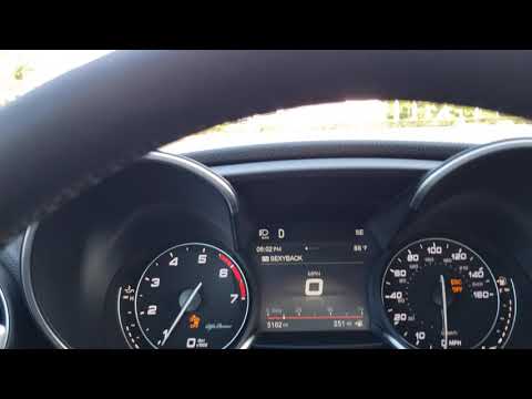 Alfa romeo giulia 2.0l race mode with a yummy donut
