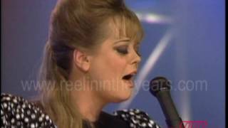 B-52&#39;s- &quot;Love Shack&quot; on Countdown 1990