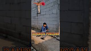 Download lagu Randika Pingsan #bocahkbofficial #shorts mp3