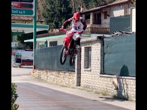 Alex Salvini - HOME ENDURO TRAINING (Covid - 19 mood) " PARTE 2 "