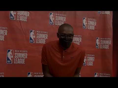 Patrick Mutombo après Raptors Knicks en Summer League (en FR à 6 min 58)
