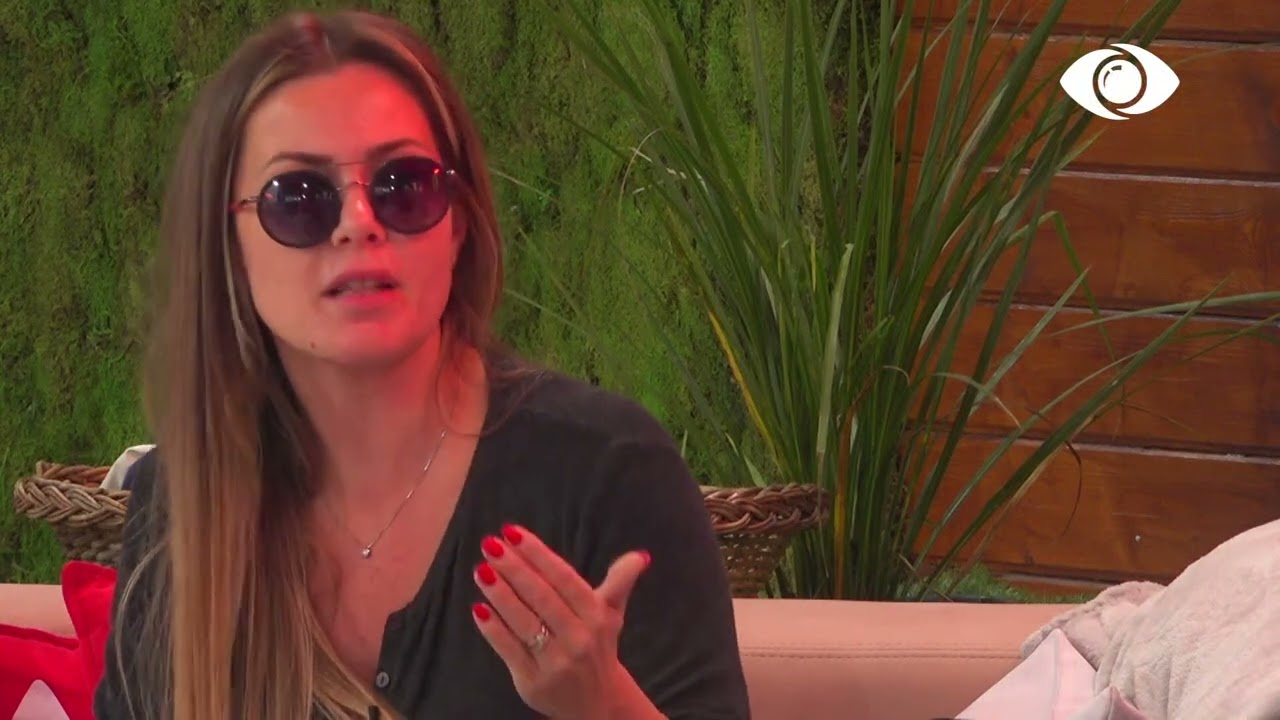 Olta analizon sjelljen e Efit: Ditën kur hyri Luizi në mes, marrëdhënia jonë u katandis kështu