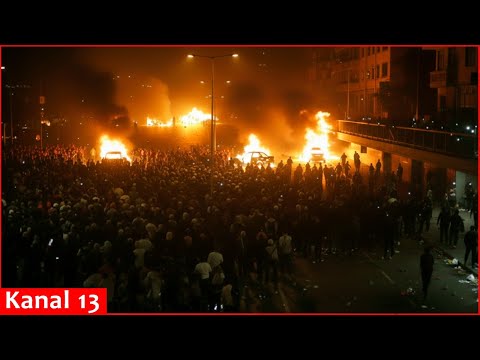 "Death to dictator, people will not retreat"-new images of bloody demonstrations and clashes in Iran