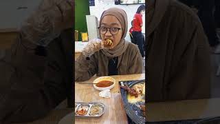 Download lagu Makan Makan Makan Makan di Resto Terenak mp3