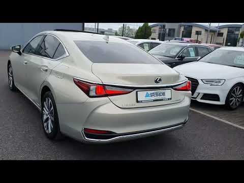 2019 Lexus ES 300h