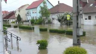 preview picture of video 'Felsőzsolca, árvíz'