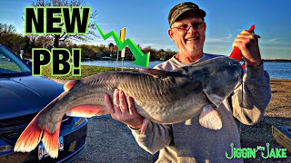 THE BIGGEST CATFISH MY DAD HAS EVER CAUGHT!
