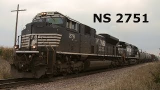 preview picture of video 'NS 2751 West (SD70M-2) on 10-12-2013'