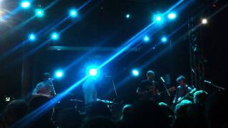 Howler 'Back To The Grave' - Live @ La Flèche d'Or (08-02-2012)