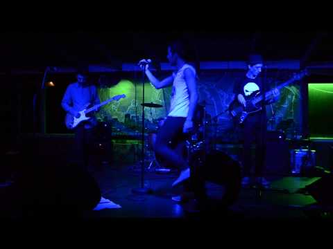 FUNKY MONKS RHCP tribute band - Charlie HD