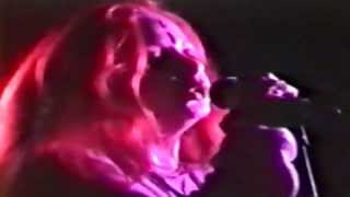 FANGORIA - LA LENGUA ASESINA - SENTIMENTAL - LA PASTILLA ROJA  (en directo 1997)