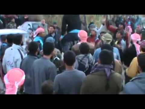 تشييع الدكتور عمار الحوس إثر القصف على بلدة طابية شامية في ريف ديرالزور