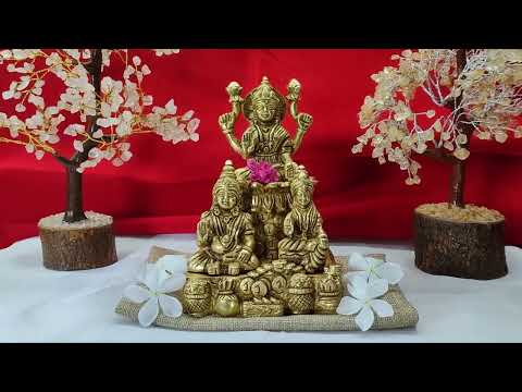Treasures Lord Kubera With Goddess Lakshmi & Ridhhi Idol / Moorti video