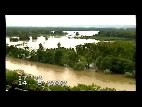 Mělník city - The August 2002 flood in t