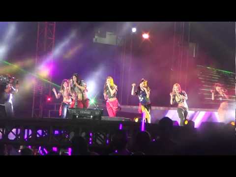 [FANCAM] 130119 SNSD - Dancing Queen