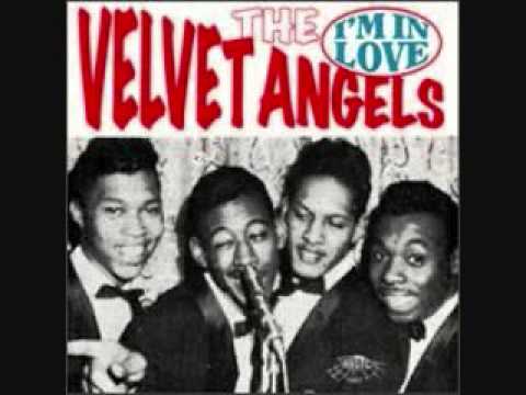 Nolan Strong w Velvet Angels - "When You're Smiling" ft. Nolan Strong - (1963)