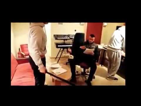 Farid Bang und Kollegah beim streiten:) wenn es euch gefällt bitte abonnieren .