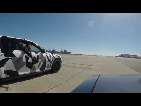 300 SRT8 vs Challenger Scat pack