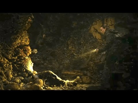 Ellie Encounters Airborne Spores The Last of Us Season 2 Episode 5