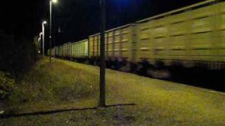 preview picture of video 'T5225 ohittaa utj 161008.avi'