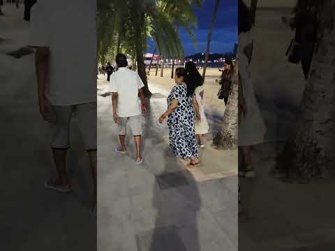 Desi Women on Holiday in Pattaya on Beach Rd