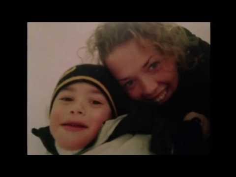 Adrian Jonasson om kärleken till sin mamma - Idol Sverige (TV4)