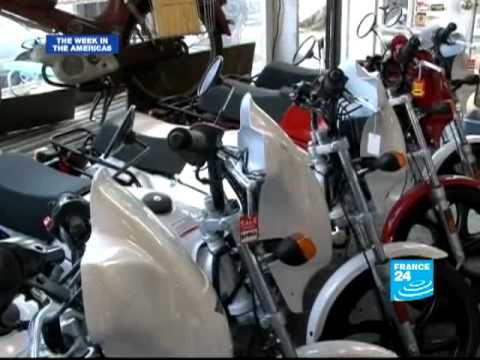 USA : California moped madness