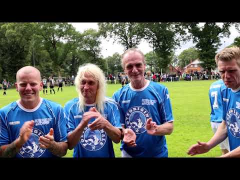 Ansprache BA  beim Benefizspiel SuS Steenfelde vs Pottoriginale