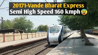 तूफ़ानी रफ़्तार में वंदे भारत एक्सप्रेस | 160kmph | full speed 20171-Rkmp(Bhopal) To Nzm(New Delhi)