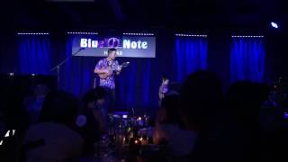 Jake Shimabukuro and son Chase "More Ukulele"