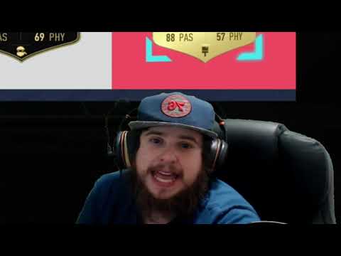 MY GIRLFRIEND PICKS MY DRAFT - $50 IF WE WIN IT!