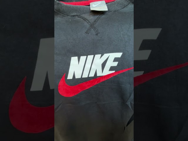 Vídeo relacionado con Edición Limitada 2012 Cumpleaños 2012 Born 2012 Vintage Sudadera