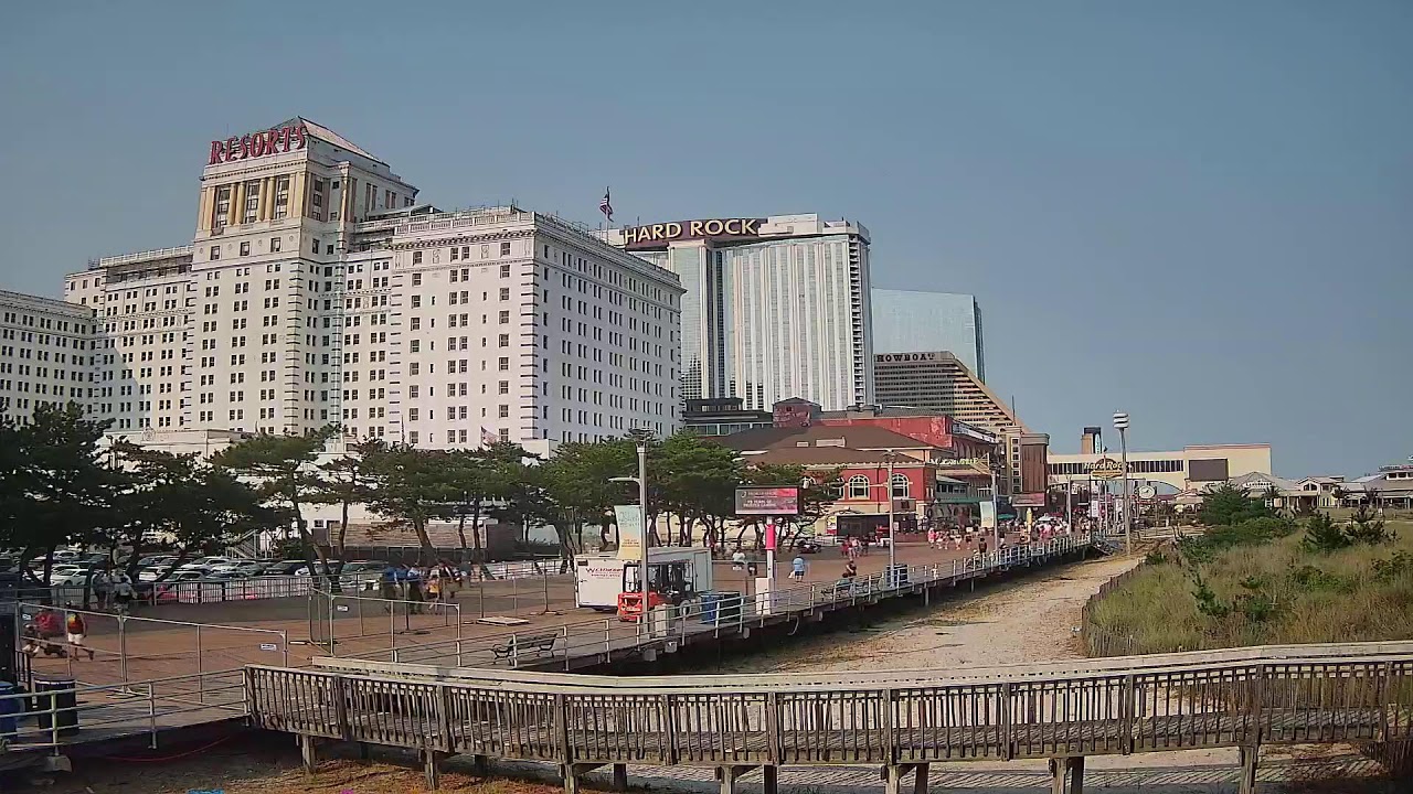 Live webcam view of Resorts & Hard Rock Boardwalk View
