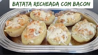 Batata recheada com bacon