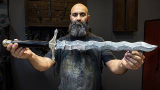 Epic Sword Build: Forging a Short Zweihander from Bearing Rods