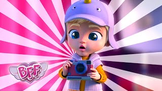 პოზირება ბანაკის ფოტოალბომისთვის - BFF