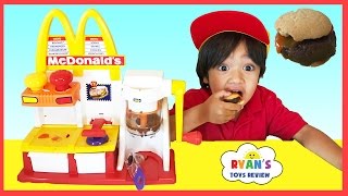 MCDONALD&#39;S HAMBURGER MAKER &amp; McDonald&#39;s Cash Register Toys for Kids