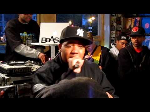 Skyzoo- The Beautiful Decay @ Fat Beats, NYC (Record Store Day 2010)