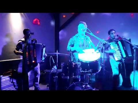 Isaac Do Acordeon & Duani(5)