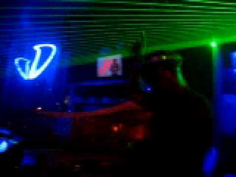 Erik Morillo "Pacha" 09