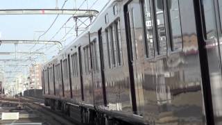 preview picture of video '【阪急電鉄】7000系7032F%通勤急行梅田行@豊中('13/03)'