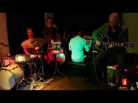 Sunday afternoon at the Pavlov Ruud Breuls/Simon Rigter Quintet featuring Dan Nicholas