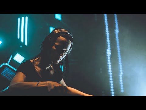 ELWIRA | Hoofbeats Music 2019