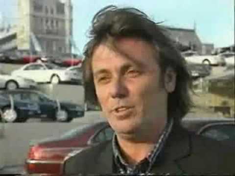 Rover 75 Launch at towerbridge