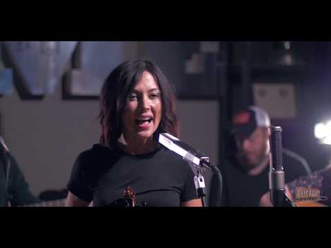 Amanda Shires | Live at Chicago Music Exchange | Full Session