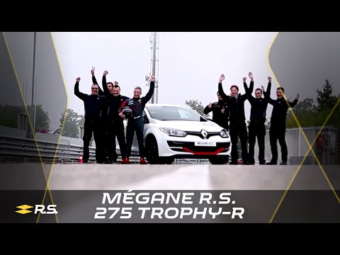 Renault Megane RS récord en Nürburgring