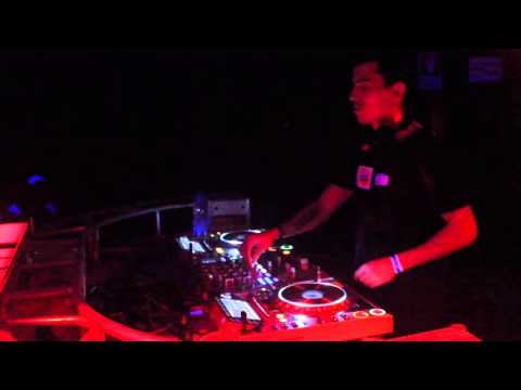 Ednner Soares aka Zipman @ Shift 03 Anos - 03/10/2015 - Portal Underground