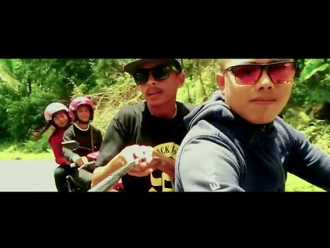 download lagu mp3 mp4 Download Lagu Dj Qhelfin Feat Gafar Santai, download lagu Download Lagu Dj Qhelfin Feat Gafar Santai gratis, unduh video klip Download Lagu Dj Qhelfin Feat Gafar Santai